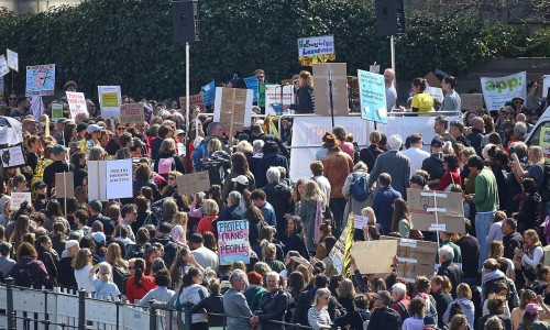 Demo gegen Kürzungen im Gesundheitswesen am 15.04.2026