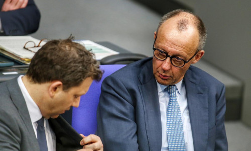 Lars Klingbeil und Friedrich Merz (Archiv)