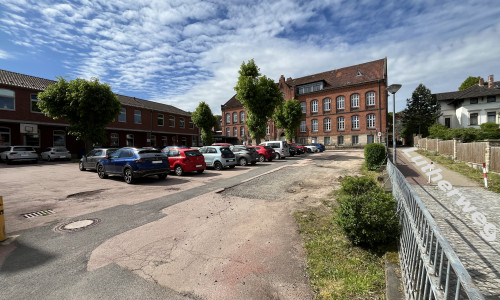 Der Parkplatz am Jugendamt wird gesperrt.