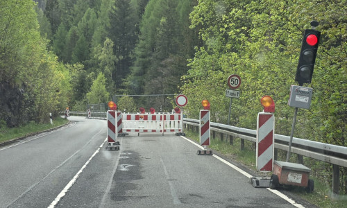 Die Reste der Villa Helene sind verschwunden - die Sperrung ist geblieben.