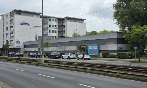 Zu viele Parkplätze: Unter anderem stehen Parkpaletten im Emsviertel leer.