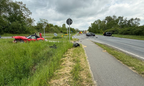 Auf der L295 ist es am Morgen zu einem schweren Unfall gekommen.