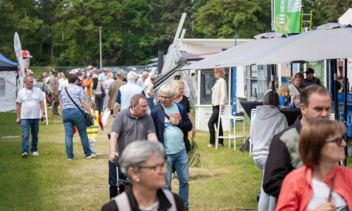 Die Messe lockte zahlreiche Besucher an.