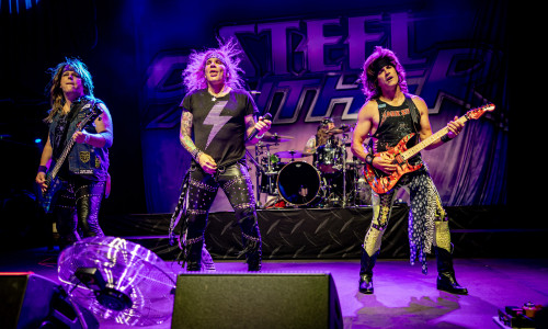 Steel Panther lieferten eine Show, die Braunschweig so schnell nicht vergessen wird.