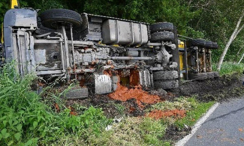 Verunfallter LKW (Archiv)