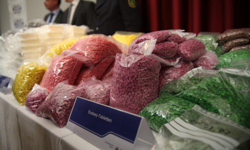 Drogenfund nach Razzia (Archiv)