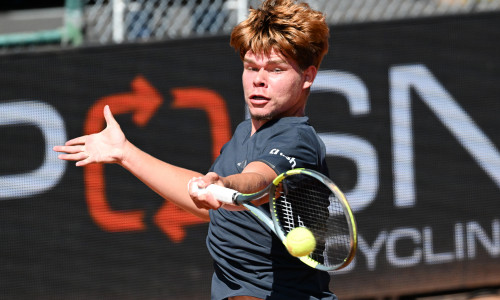 Diego Dedura zieht als erster deutscher Youngster ins Viertelfinale ein.