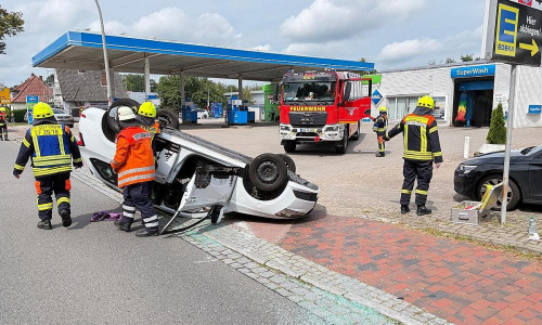 Das verunfallte Fahrzeug (Archiv)