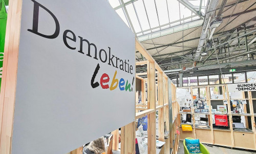 Messestand von Demokratie leben (Archiv)