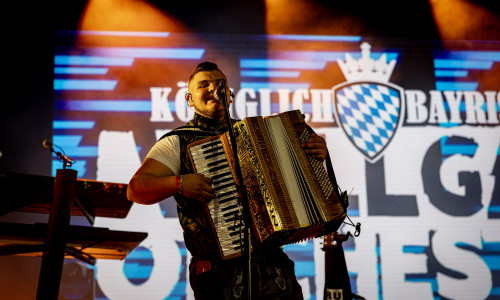 Das Königlich Bayrische Vollgas Orchester sorgte für ausgelassene Stimmung.