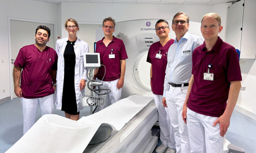 Arbeiten eng zusammen: Die Teams der MVZ NEURADIA GmbH by evidia group und des Städtischen Klinikums Wolfenbüttel.