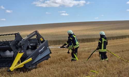 Die Feuerwehr verhinderte ein Ausbreiten des Brandes.