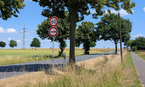 Eine Online-Petition von Eltern des Waldkindergartens „Die Waldfüchse“ hat zu einer Änderung der Verkehrsführung an der Landesstraße 495 geführt.