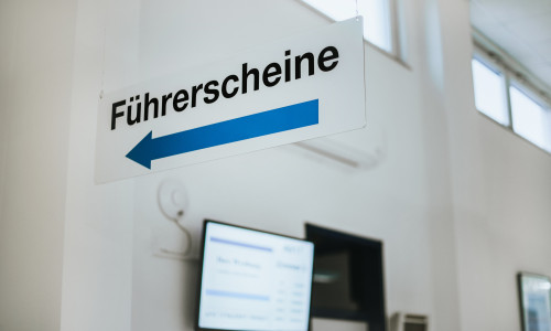 Die Führerscheinstelle erinnert an die Fristen zum Führerscheinumtausch. Aktuell können kurzfristig Termine vereinbart werden. 