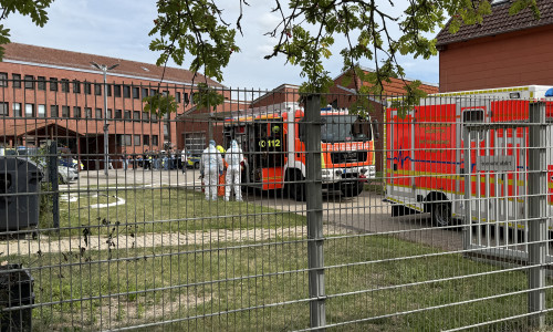 Feuerwehreinsatz bei der Polizei.