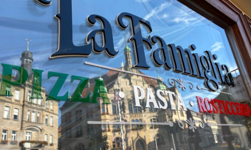 "La Famiglia" eröffnet am Mittwoch in der Helmstedter Innenstadt.
