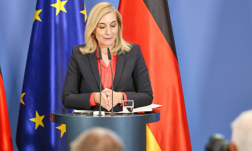 Nina Warken am 12.08.2026