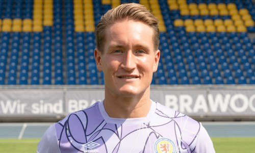 Thorben Hoffmann bleibt Kapitän von Eintracht Braunschweig.