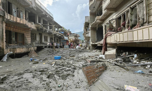 Zerstörung in Nepal nach Sturzflut im August 2026