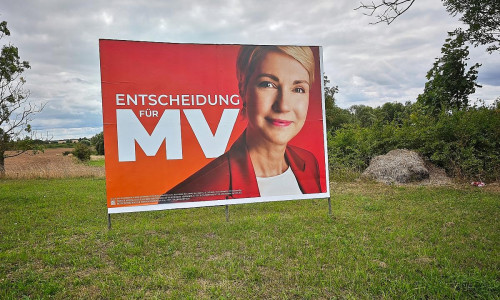 Wahlplakat für die Landtagswahl 2026 mit Manuela Schwesig (Archiv)