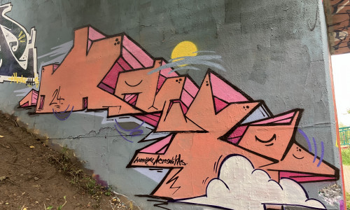 Einladung zum Sprayen rund um den Forellenhof: Das Team der JugendKulturWerkstatt freut sich auf ein Farbenspektakel mit vielen Gästen.