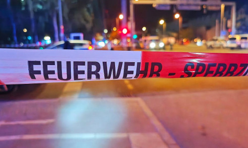Feuerwehr-Absperrband (Archiv)