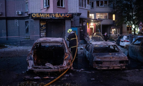 Schäden in Kiew nach russischen Angriffen am 01.08.2026