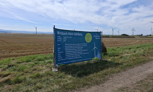 Mit einem symbolischen Spatenstich ist der Startschuss für den Bau des Windparks Klein Vahlberg in Niedersachsen gefallen