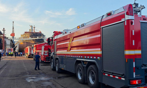 Feuerwehreinsatz im Hafen von Qingdao am 10.09.2026