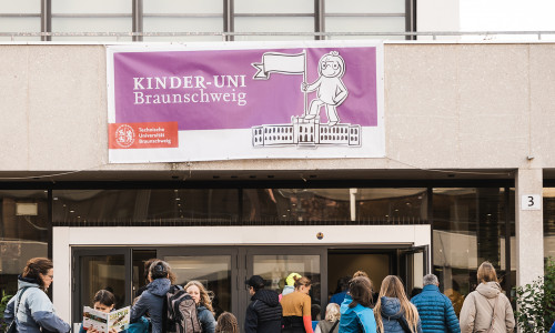Im November findet wieder die Kinder-Uni statt.