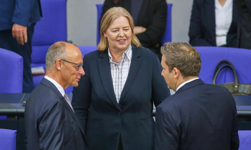 Friedrich Merz, Bärbel Bas, Lars Klingbeil (Archiv)