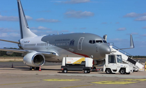 Königlicher Besuch in Braunschweig. Das niederländische Regierungsflugzeug landete am Flughafen Braunschweig-Wolfsburg.