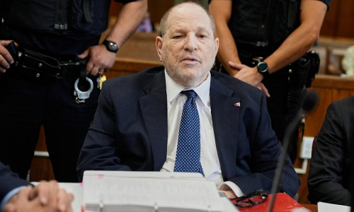 Neuverhandlung gegen Harvey Weinstein in New York City