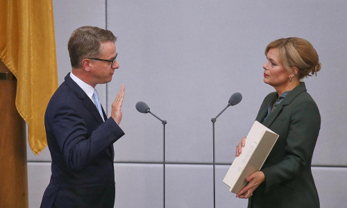 Carsten Linnemann bei der Eidesleistung am 08.09.2026