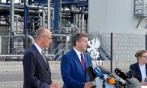 Friedrich Merz und Sven Schulze am 03.09.2026