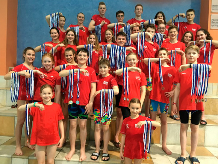 Rekordausbeute von 154 Medaillen für das TV Jahn Swim-Team Foto: TV Jahn