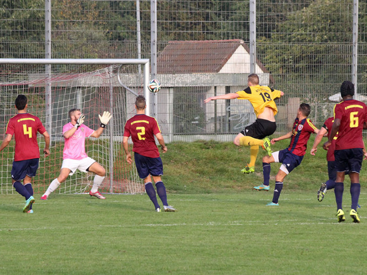 Das Duell mit dem Tabellenzweiten wurde 0:5 gewertet. Foto: Vollmer