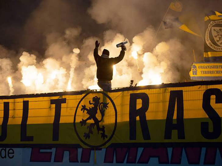 Im Oktober wurde in Münster gezündelt. Nun flatterte eine saftige Strafe ins Haus. Foto: imago/Noah Wedel/Archiv