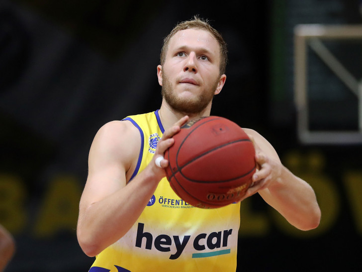 Erstmals im Kader von Bundestrainer  Bundestrainer Henrik Rödl: Löwen-Power Forward Christian Sengfelder. Foto: Agentur Hübner