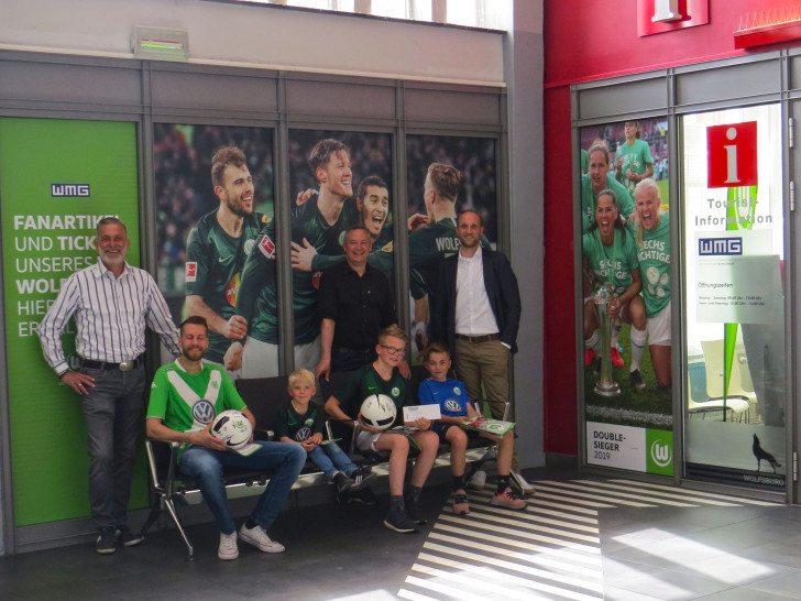 VfL-Eingangsbereich im Wolfsburger Hauptbahnhof. Foto: Stadtmarketing WOB