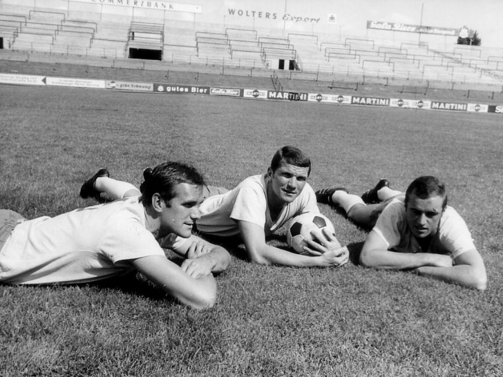 Die Braunschweiger Meister-Legende Lothar Ulsaß (Mitte) schwebt über allem in der Braunschweiger Film-Doku. Foto: Moll/privat