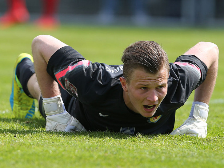 Eintrachts U23-Keeper Björn Rührer. Aufstehen an diesem Wochenende? Foto: Agentur Hübner