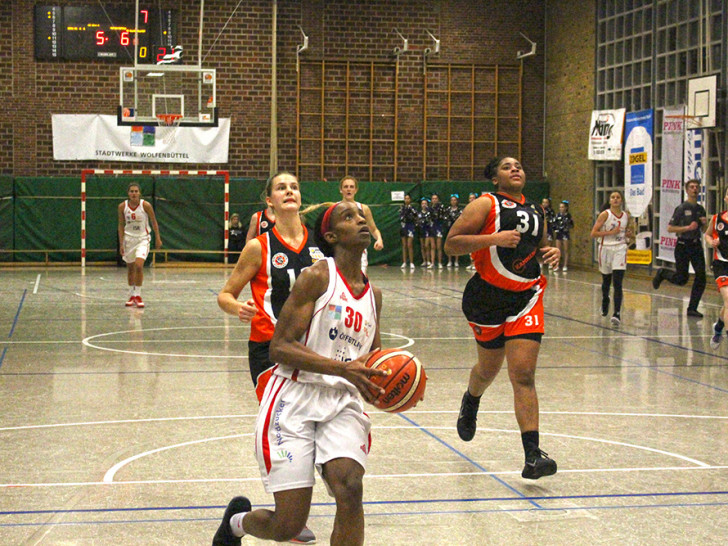 Alli Monique Gloyd steuerte 22 Punkte zum Erfolg in Osnabrück bei. Foto: Maschauer.