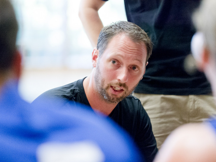 Schwört sein Team auf den Saisonstart ein: Steven Esterkamp. Foto: Reinelt/PresseBlen.de/Archiv