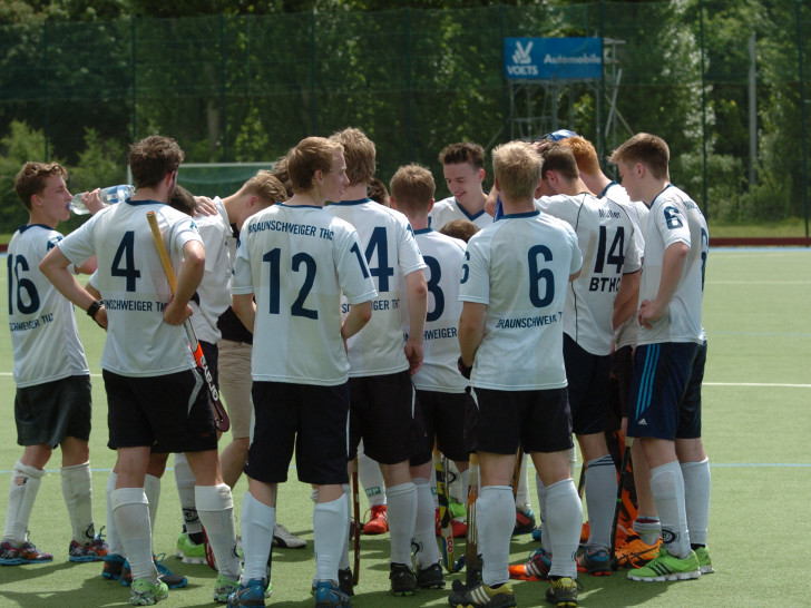 Die Staffelsieger vom BTHC. Fotos: Dräger