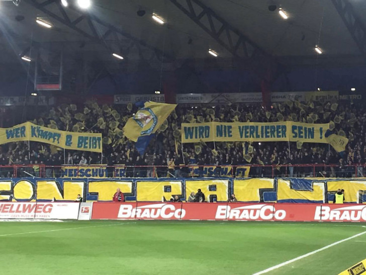 Bemerkenswerter Support an einem Freitagabend. Foto: Henning Gerecke