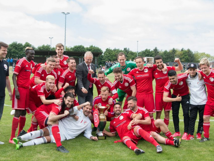 Titelverteidiger VfB Rot-Weiss siegte im Vorjahr gegen Hondelage im Finale. Foto: Jens Bartels