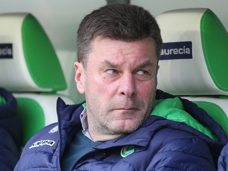 Das dürfte Dieter Hecking nicht gerade lustig finden. Foto: Agentur Hübner/Archiv