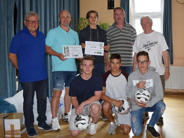 Die B-Junioren der JSG Rammelsberg belegten in der Fair Play-Wertung den 1. Platz. Fotos: Hans-Heinrich Brandes