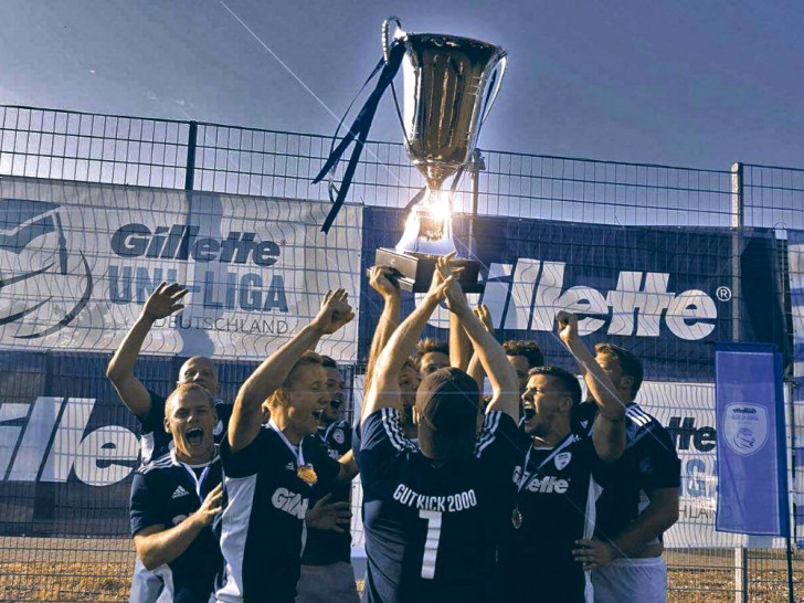 Gut Kick 2000 gewannen das Finale in Braunschweig. Foto: Christoph Köchy/Uni-Liga